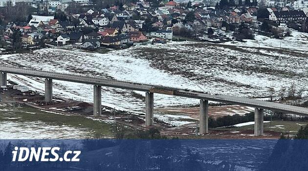 Nová Paka'nın aşırı yüklenmiş merkezine nakliye, bypass'ı rahatlatacak, yaz aylarında açacak