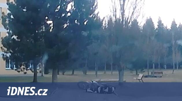 Motorer, bana bir örnek almayın dedi. Polisle kovalamaca giderken gidonun üzerinden uçtu
