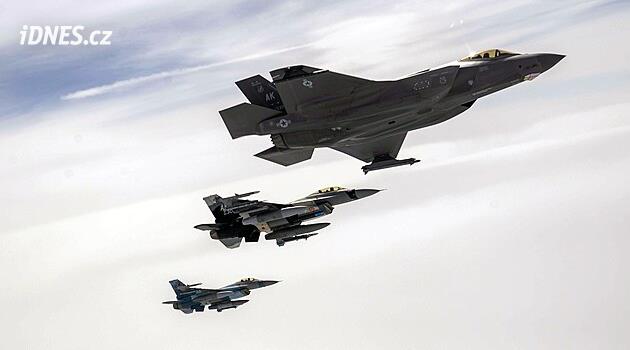 USA souhlasí s prodejem 48 stíhaček F-35 Saúdům. Ti mají zaplatit 24,3 miliardy dolarů
