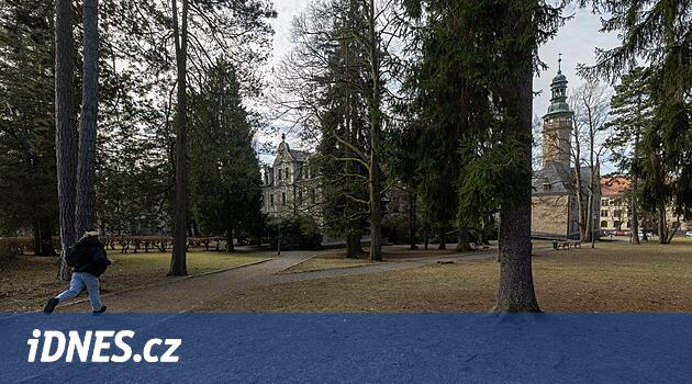 Dilekçe çalışmadı, Kuzey Bohem Müzesi'ndeki park 44 milyon için bir dönüşüm bekliyor
