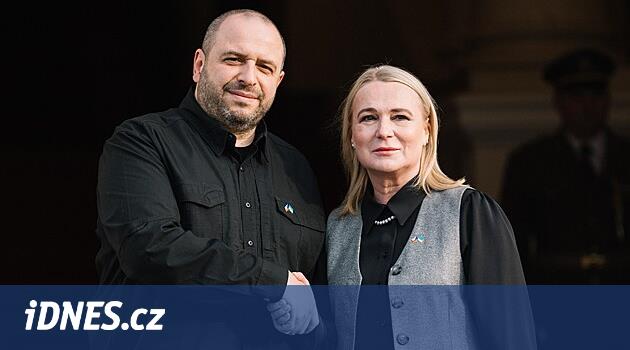 Ukrayna geri çekilmemeli, černochová Ukrayna Bakanı ile görüşmelerden sonra dedi