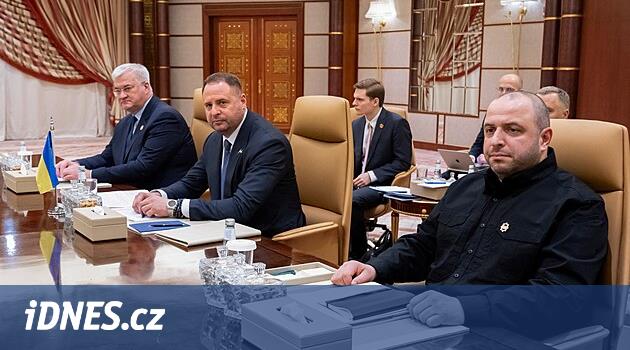 Ukrayna ateşkes teklifini kabul ediyor, ABD istihbarat ve askeri yardımı yeniliyor