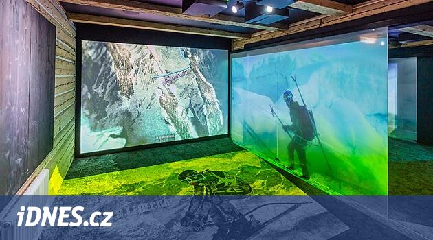 Harabelerden bir inci oluştu. Malá úpa'daki Hotel Hořec sinema ve sergi işletiyor