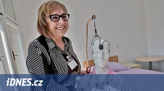Saatte yüz kez uyanıyor. Uyku bozukluklarını beklemek