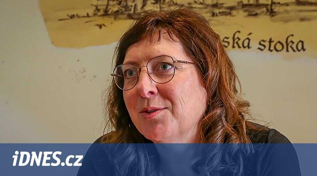 Folklor köyde yaşıyor. Dolebánek'in başkanı çocuklar geri dönüyor, topluluk eksik, diyor