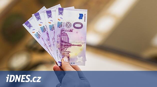 Kutsal Üçlü Olomouc sütunu banknotlara girdi