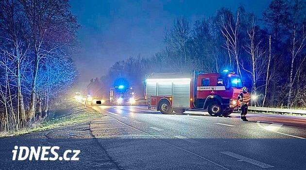 Chruim bölgesindeki araba kanepeye çarptı. Polis onu kaybeden bir sürücü arıyor