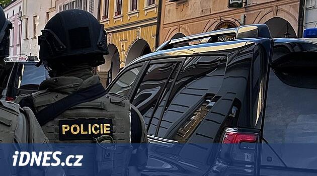 Polis silahı haklı olarak kullandı, dedi Gibs Třeboň'daki davada dedi.