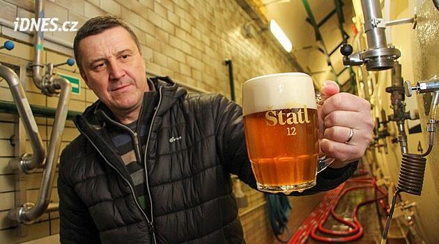 Nároky Brňanů rostou. Chtějí dobře ošetřené pivo s krémovou pěnou. A co preferují ženy?
