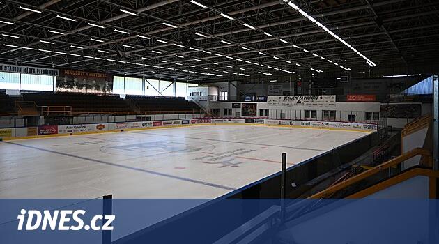 Pelhřimov'da yaz aylarında buz olacak. 30 derece bile