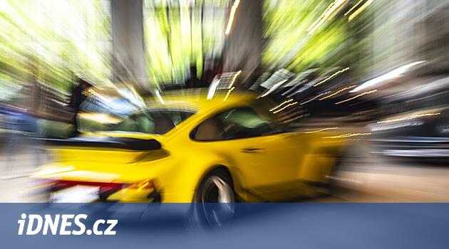 Porsche Werk 911'de Pragovce: Özel Toplantı 911