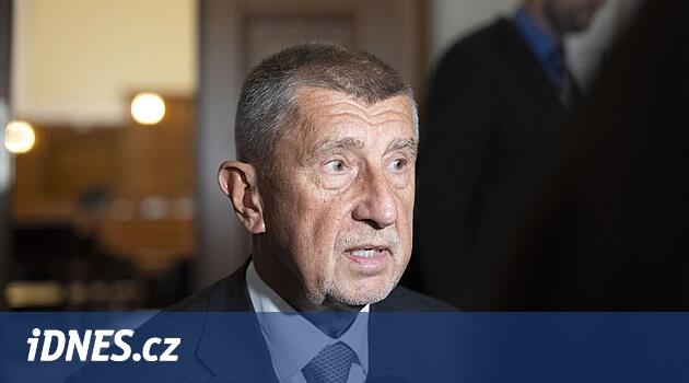 Politikacılar Blažek'in istifasına yanıt veriyor