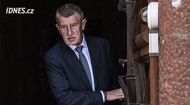 Poslal Nagyové děkovnou SMS? Opozice ostře o Babišovi v kauze Čapí hnízdo