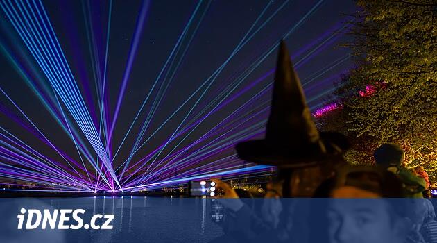 Barajdaki lazer şovu Jablonec sakinlerini böldü