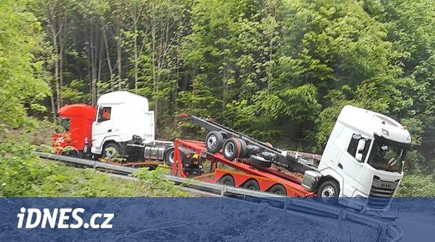 Yolu onarmak için Mohelnice'de açılamayan sapık i/35