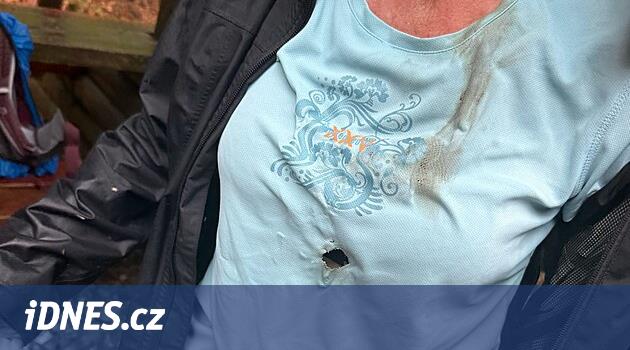 Ústí nad Labem bölgesindeki Alman turistler şimşek vurdu, doktorlar onları zaten hastaneden serbest bıraktı