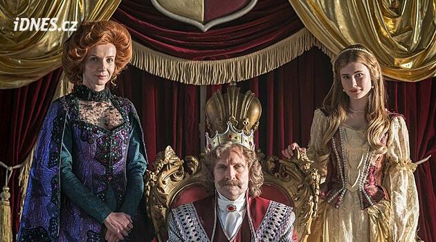 Kde se natáčela Záhada strašidelného zámku. Objevte Strašperk naživo