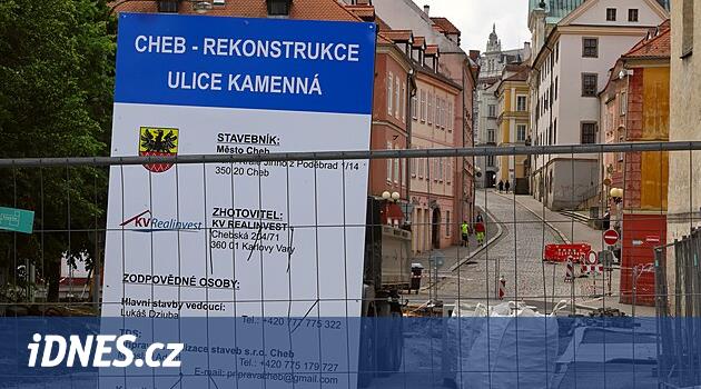 Cheb'deki arkeolojik araştırma cadde yeniden inşasının maliyetini artıracak
