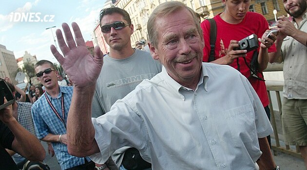 Nejlepší prezident po roce 1989 je stále Havel, tvrdí průzkum