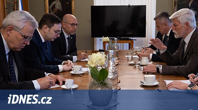 Gaze musíme pomáhat, shodl se Lipavský s Pavlem. Hovořili i o vzniku Státu Palestina