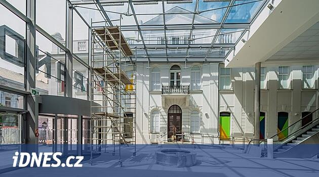 Pardubice Grand'ın onarımı bitişe gidiyor, merkezin ilk kısmı açılıyor