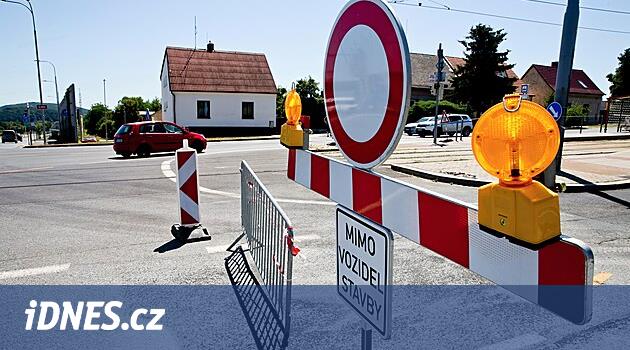 Plaská Street'te yolun yeniden inşası devam ediyor