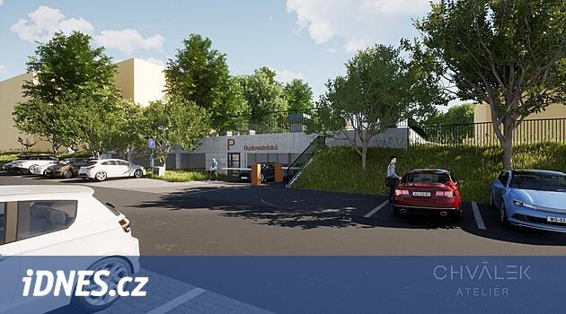 Ostrava'da bir spor alanı olan bir park evi inşa etmek