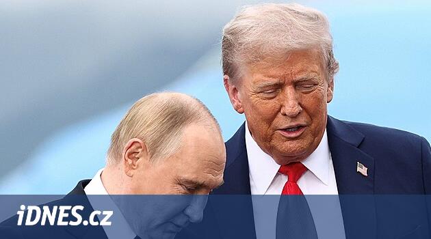 Trump si před schůzkou se Zelenským zavolá s Putinem, opět ho kritizoval