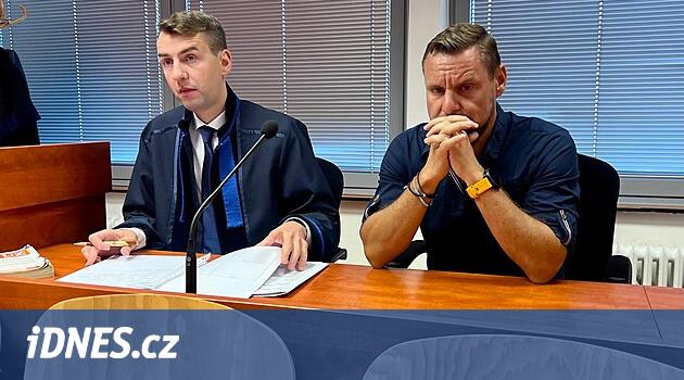 Eski Muhasebeci, Louny'de 16 milyon mahkemeyi zimmetine geçirdi, 6.5 yıl hapis cezasına çarptırıldı