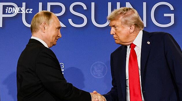 Putin po telefonu varoval Trumpa před pozemní operací proti Íránu