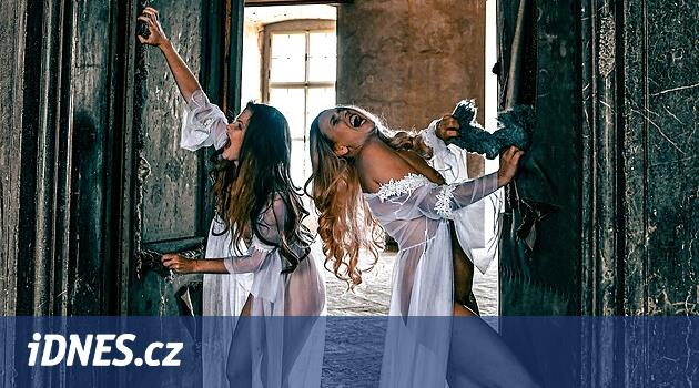 Fotoğraf sanat festivali: Fotoğraflar kadın güzelliğini ve gücünü kutluyor