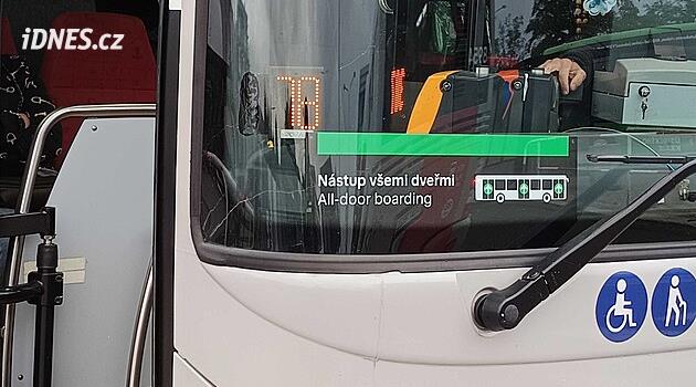 Otobüslerde tüm kapılardan biniş kendini kanıtlamıştır. Bölge genişletilecek, daha fazla denetçi eklenecek