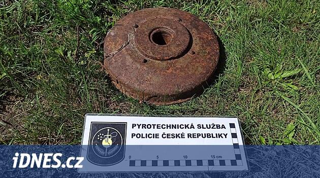 Ralsk'teki mantar toplayıcıları -tank anti madenler buldu