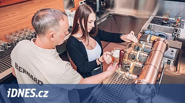 Bernard bir musluk için bir eğitim merkezi açtı