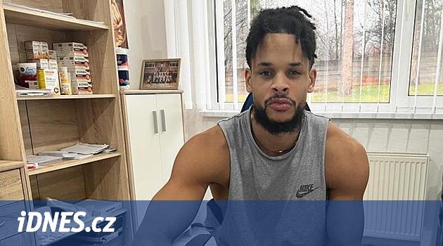 Dünya Gezgin Jordan Glover ústí güneşini güçlendirdi