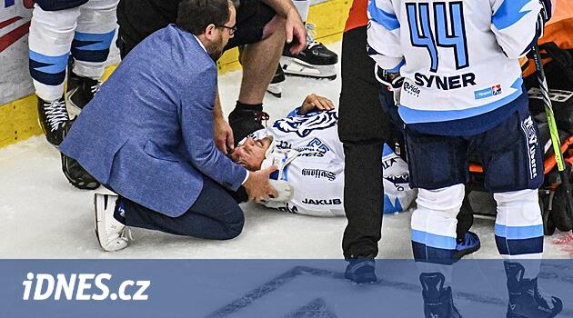 Hokey oyuncusu Jaroslav Vlach omurgasını yaraladı ve operasyondan sonra