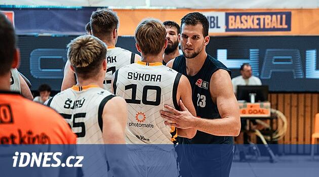 NBL'nin ilk turu: Brno yenildi ústí, Písek'i kutluyor