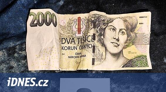 Genç adam Havířov'dan sahte banknotlar yazdırmak için bir çocuk yaklaştı