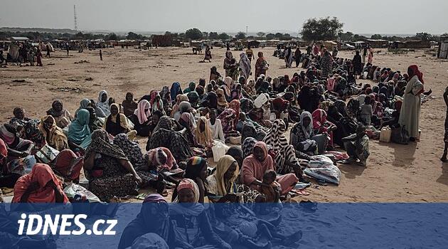 Súdánští povstalci zaútočili na uprchlický tábor v Dárfúru, zabili 75 lidí