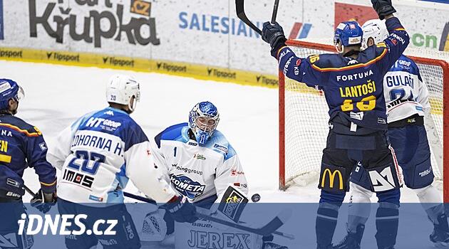 ONLINE: Motor dal Kometě už sedm gólů, Sparta si hlídá náskok. Vede i Hradec