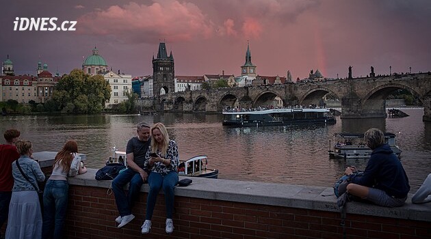 Kam vyrazit sami? Praha patří k nejlepším městům Evropy, předčila i Paříž