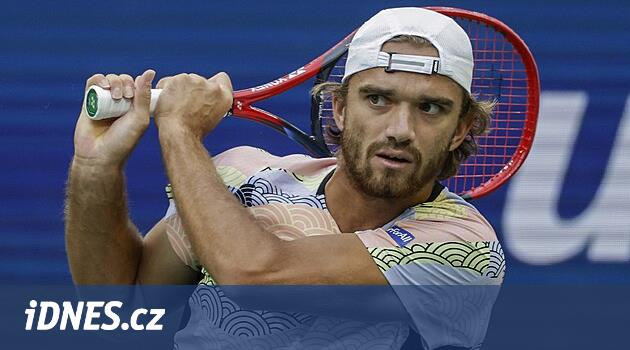 Tenis Turnuvaları: Tokyo'daki Macháč üçüncü yüz oyuncuyla düştü