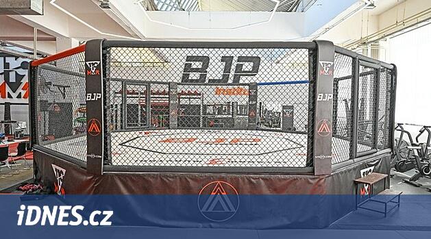 Kodex u dveří a vychytávky za miliony.  Procházka ukázal místo, kde se připravuje