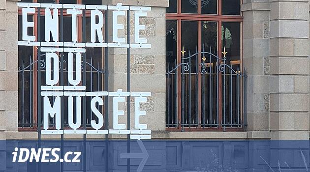 Fransa'daki Hırsızlar 232 milyon kron için porselen çaldı