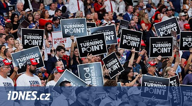 Charlie Kirk: Arizona Stadyumu'na Veda
