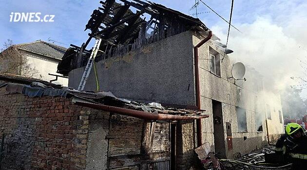 Yaşlı bir kadın Prostějovka'daki evde çıkan yangından sağ kurtulamadı