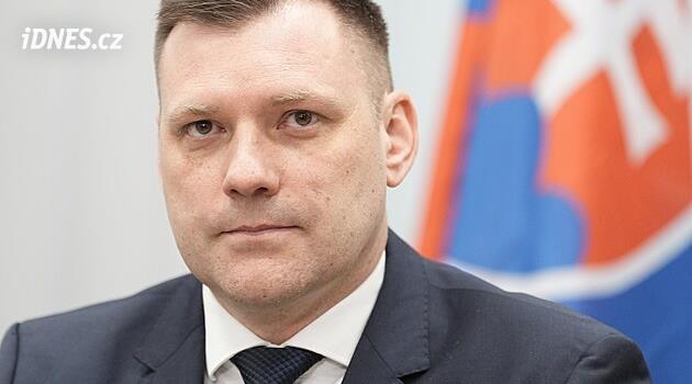 Slovenský ministr Taraba skončí, vládní SNS se proti němu spojila s opozicí