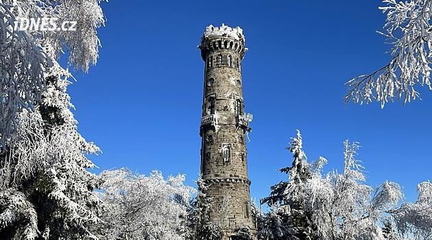 Český výletník: Zimní túry bez rumu? Nad Děčínem jsem potkal Sťatého majora