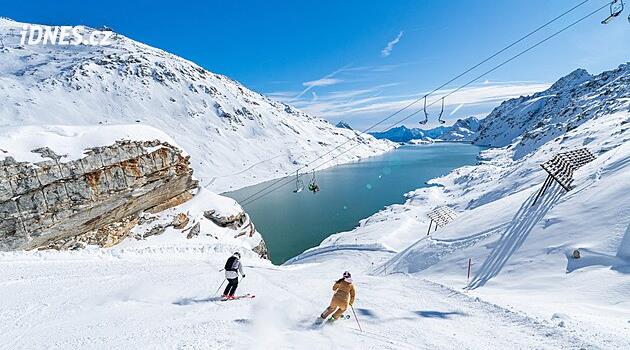 Středisko bez davů v srdci Korutan. Mölltalský ledovec nabízí jistotu sněhu