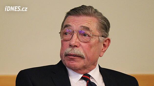 New Town Hastanesi'nin emekli başkanı Šustáček hayatını kaybetti